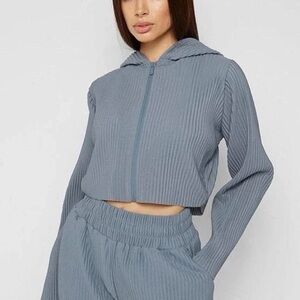 Maniere de Voir Cropped Ribbed Zip Hoodie Set in Dusty Blue